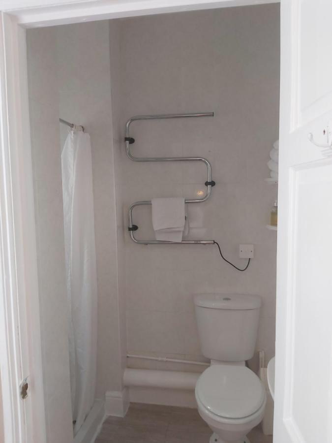 Rayners Hotel Blackpool Bagian luar foto