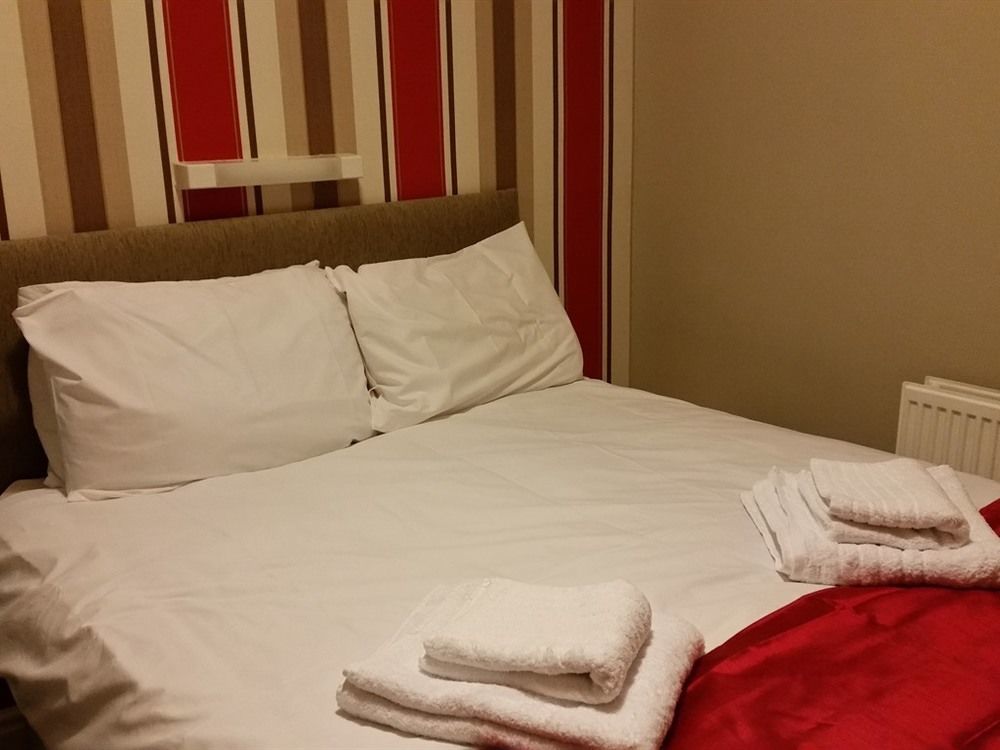 Rayners Hotel Blackpool Bagian luar foto